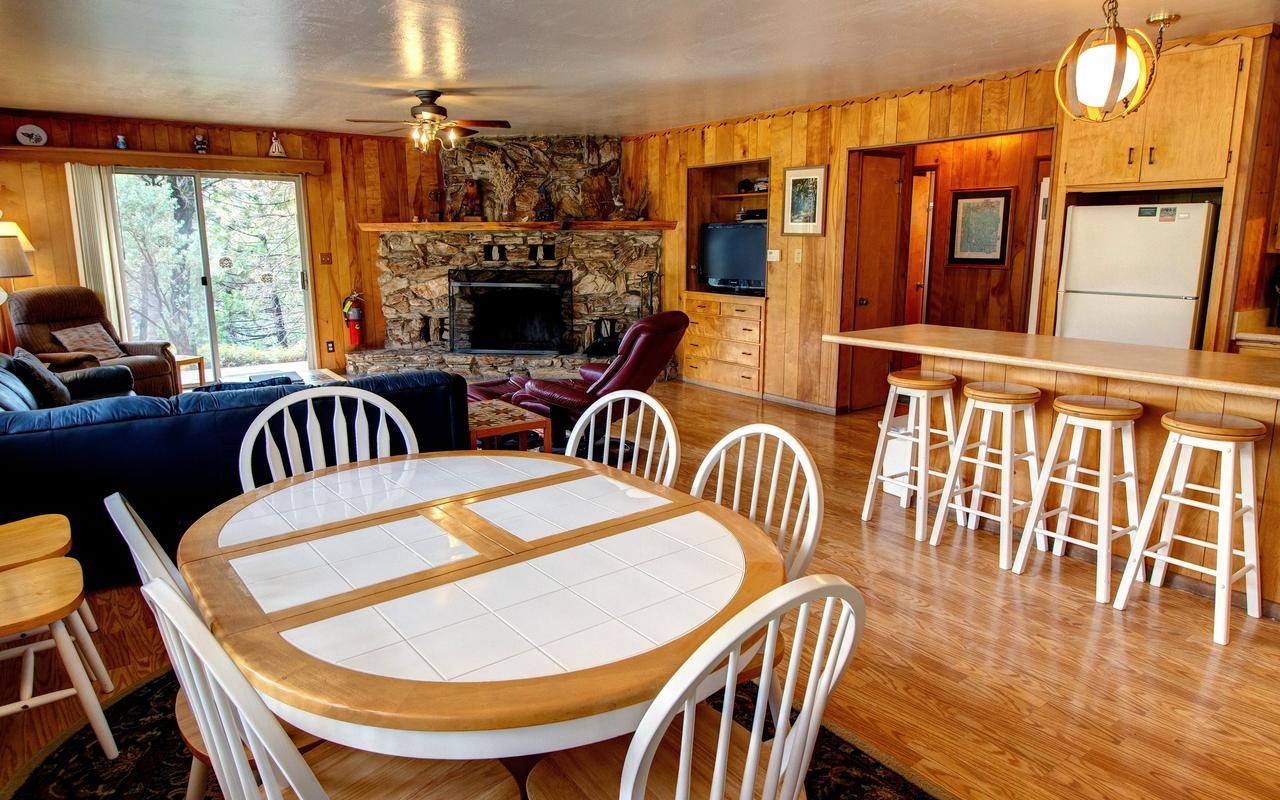 17a Longview Chalet Wawona